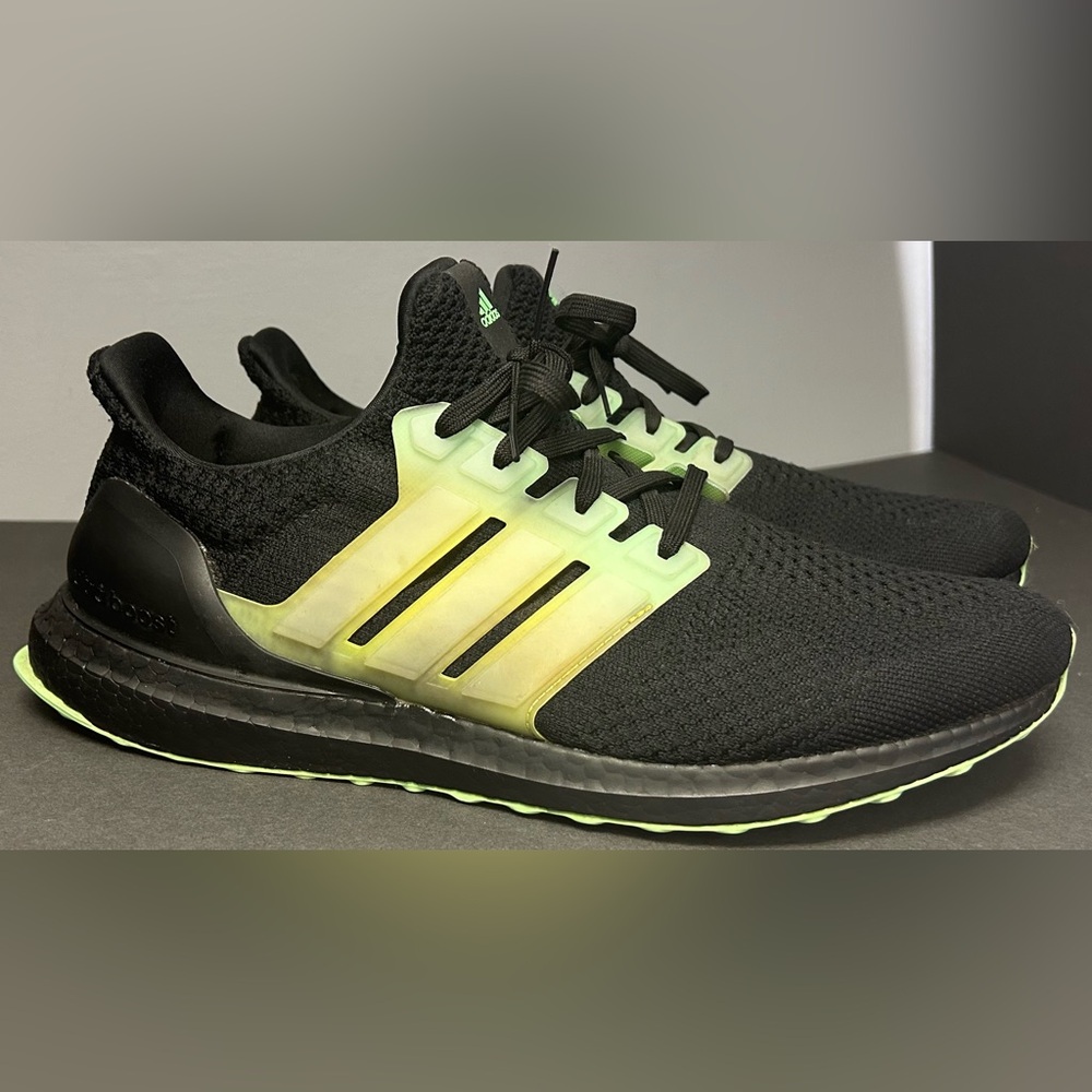 Men’s Adidas Ultra Boost DNA 5.0